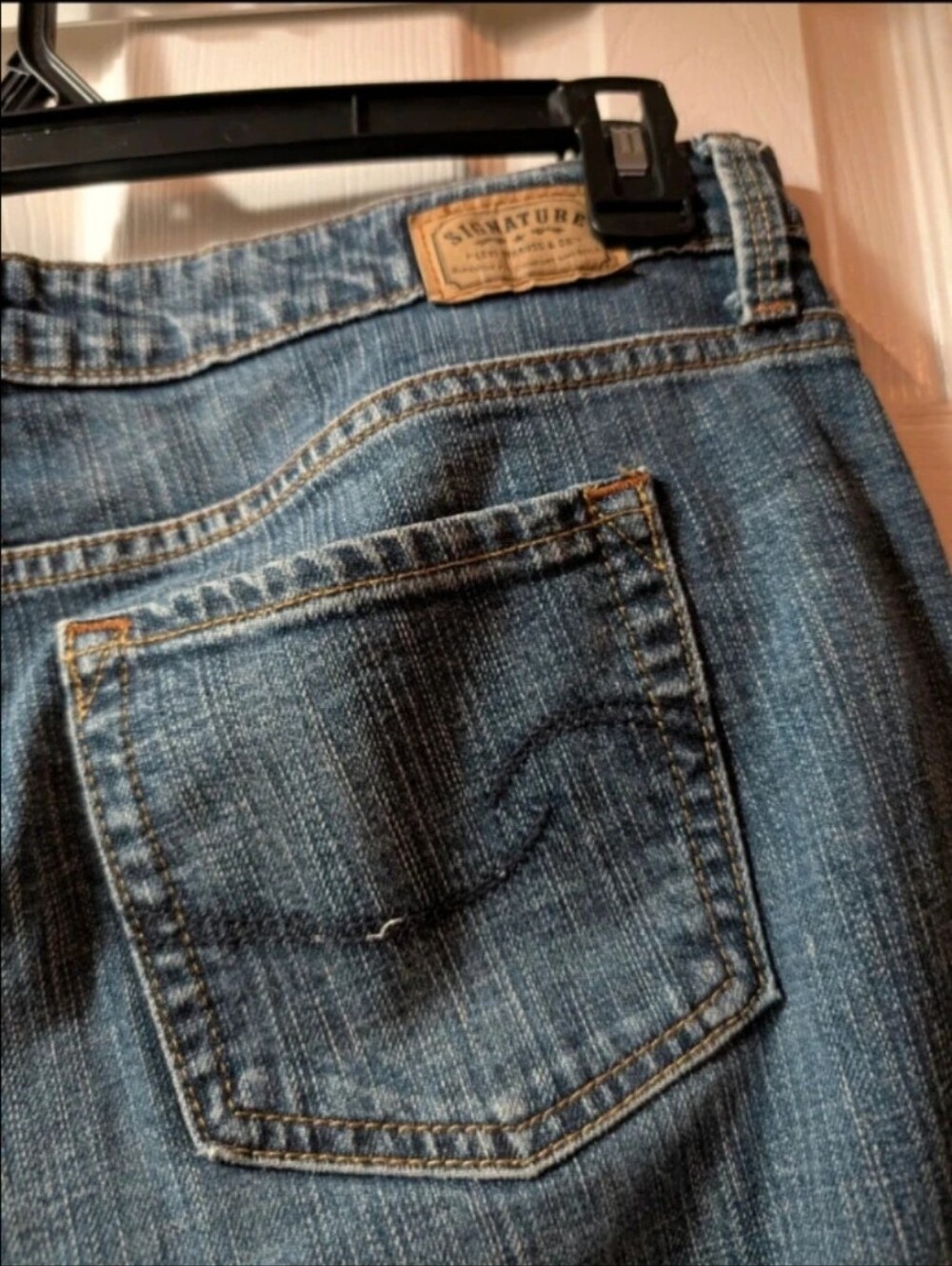 Levi Strauss Signature Women's Bootcut Jeans Size 12 Short Medium Wash Stretch - Picture 10 of 14